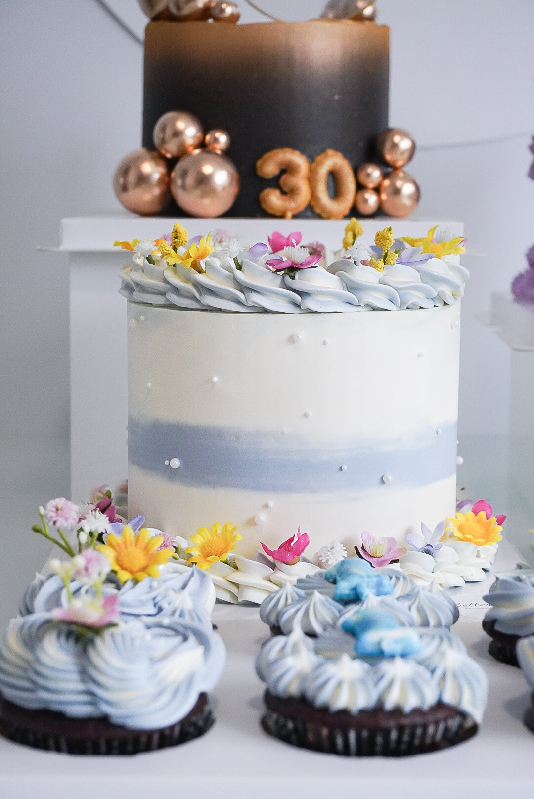 Floral Round Cakes