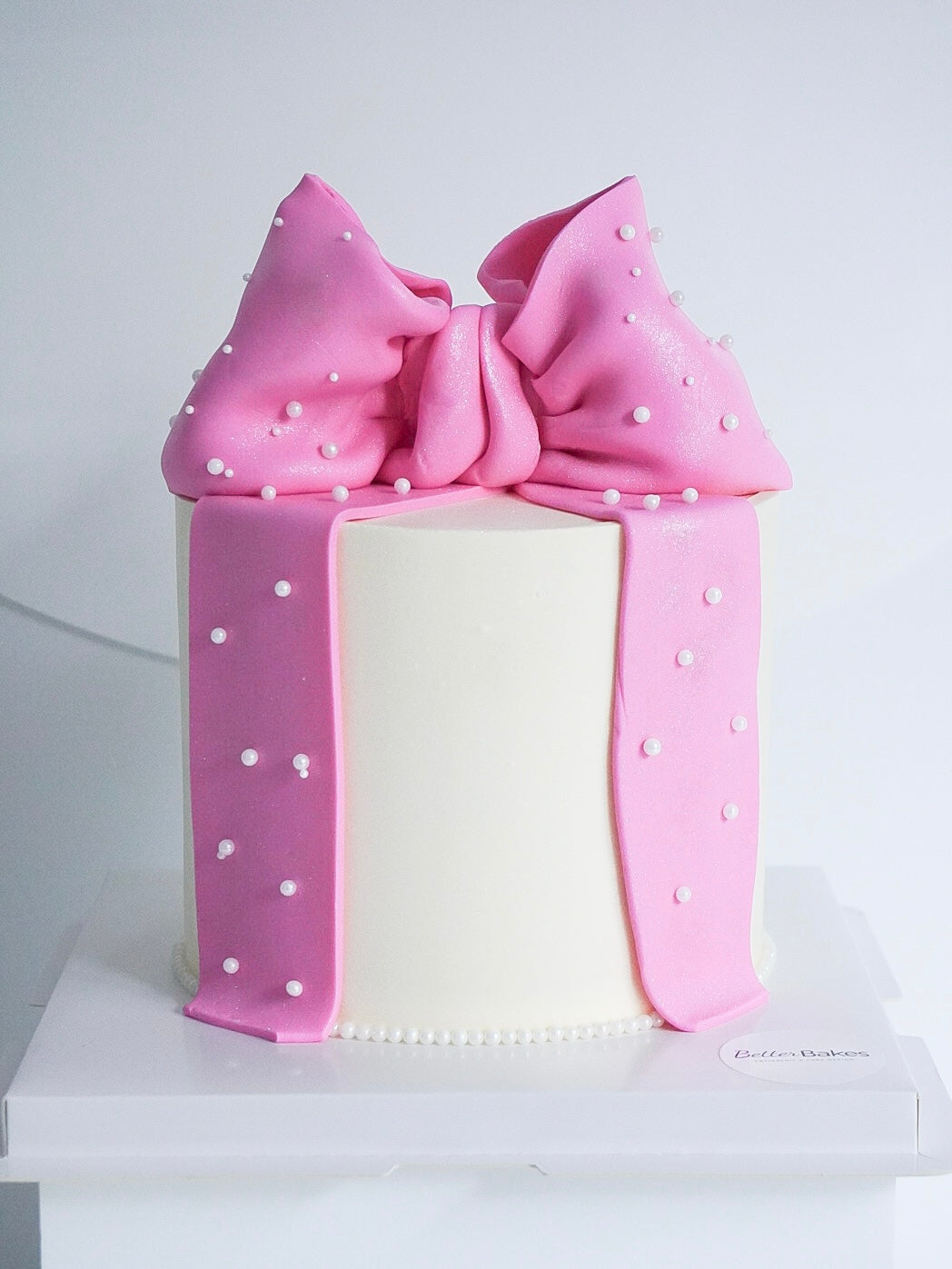 Ribbon Custom Round Cake