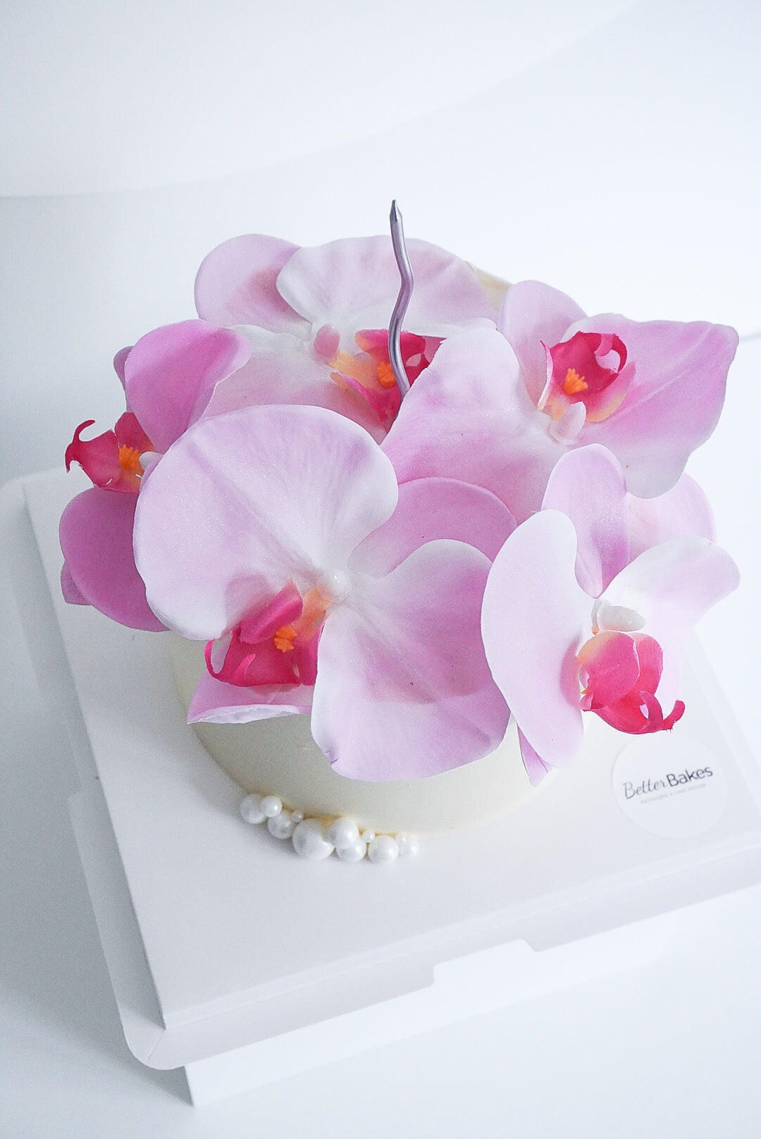 Faux Floral Round Cakes