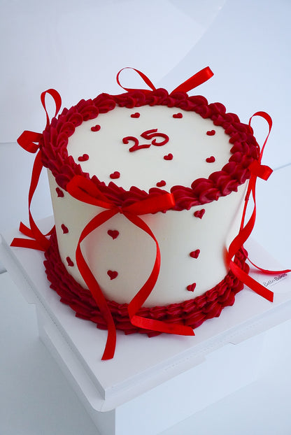 Bi Colour Custom Round Cakes