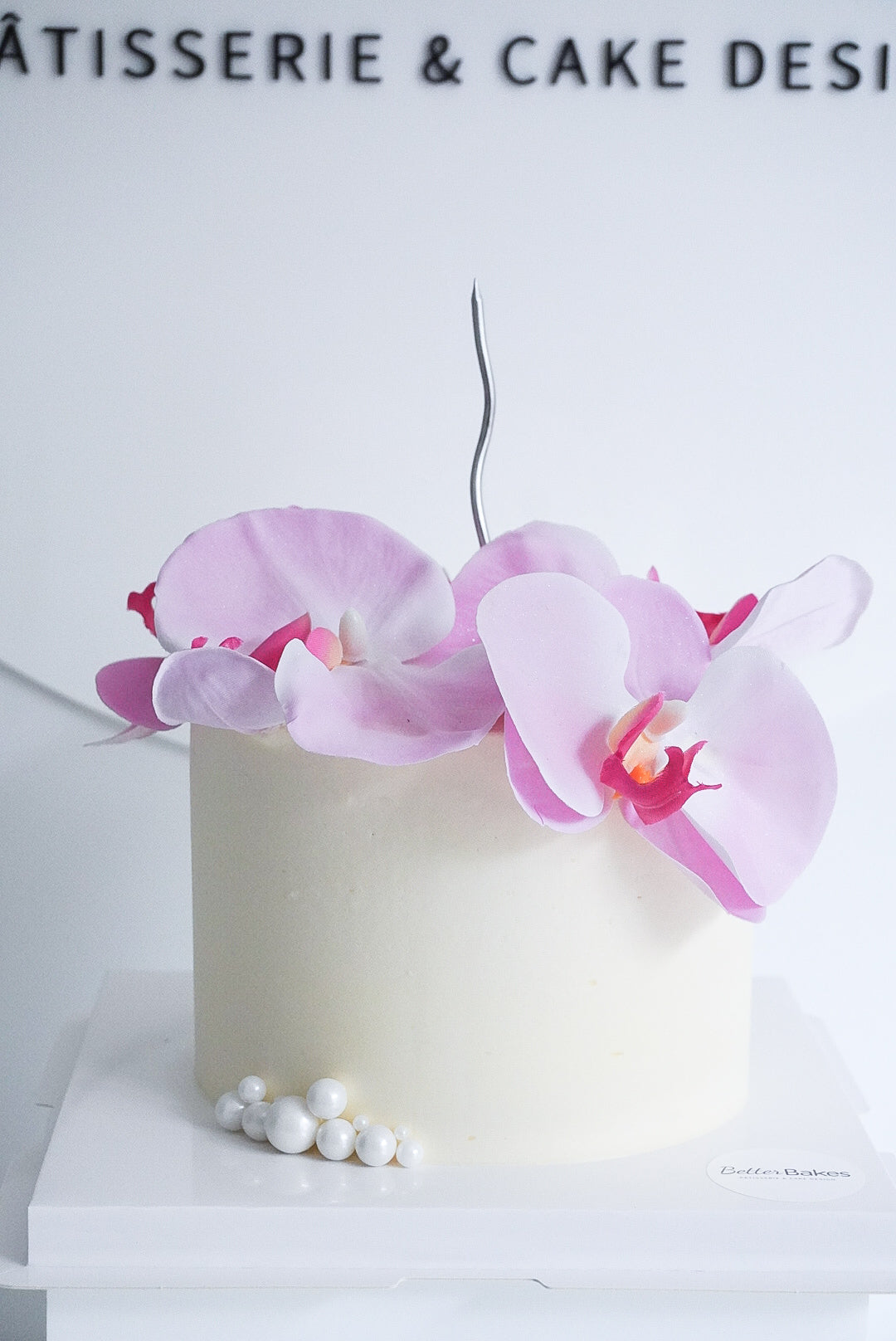 Faux Floral Round Cakes