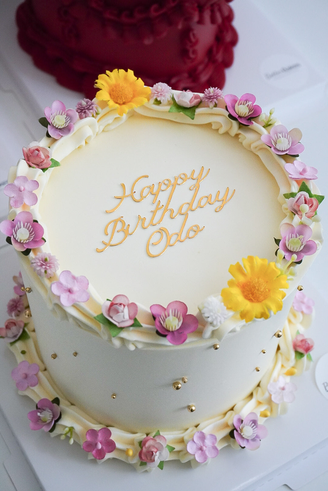 Faux Floral Round Cakes