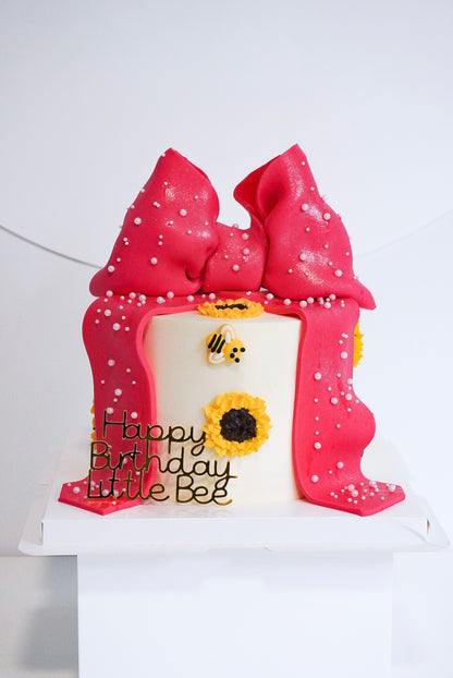 Ribbon Custom Round Cake