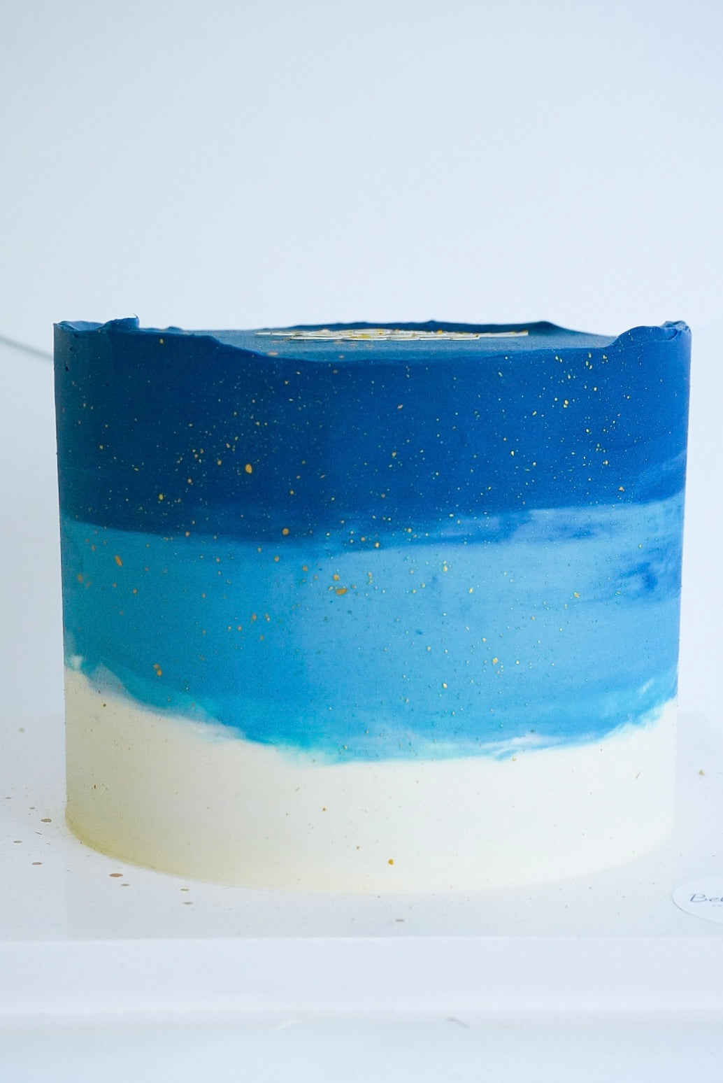 Ombre Custom Round Cakes