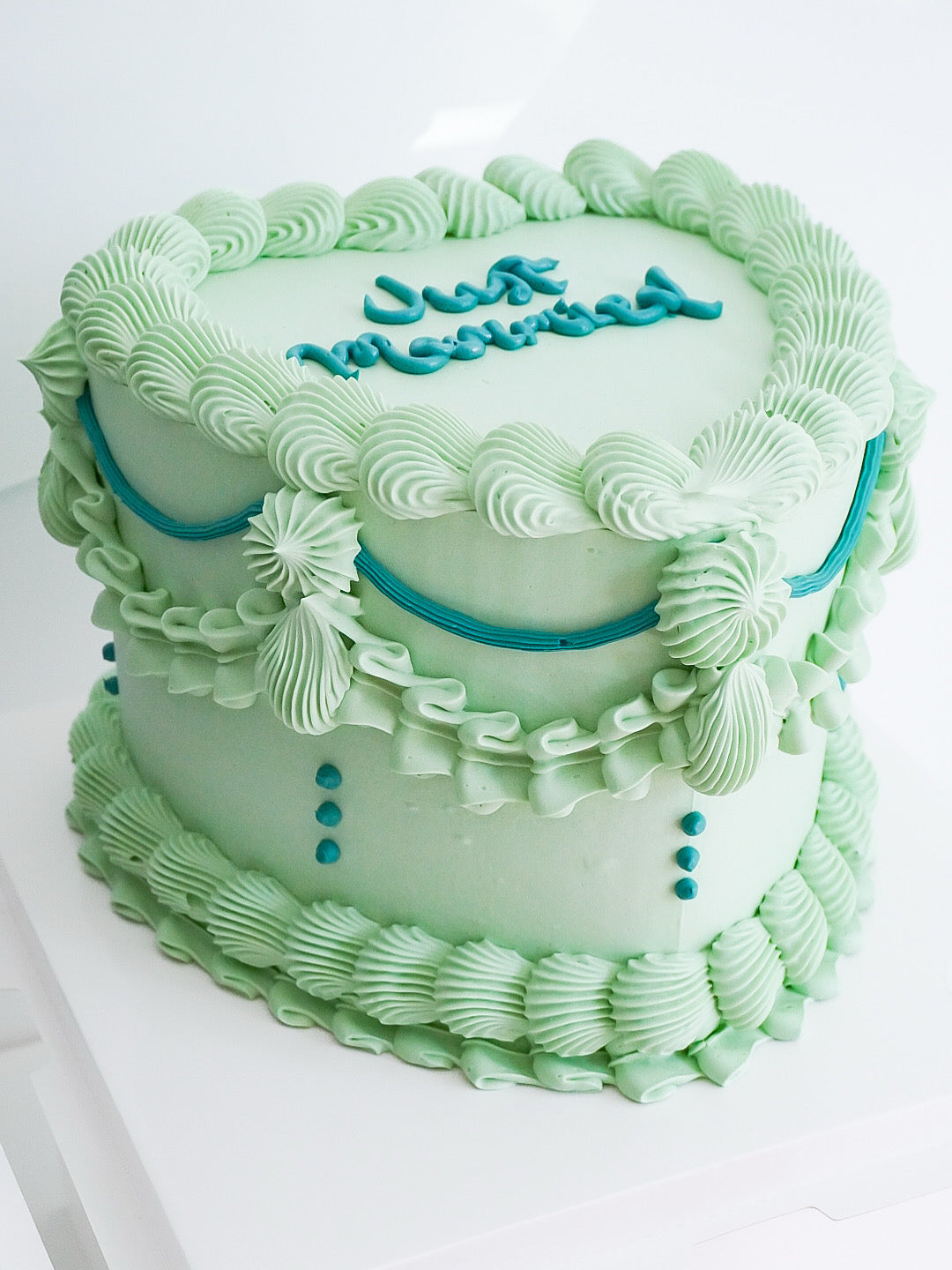 Bi Colour Custom Heart Cakes