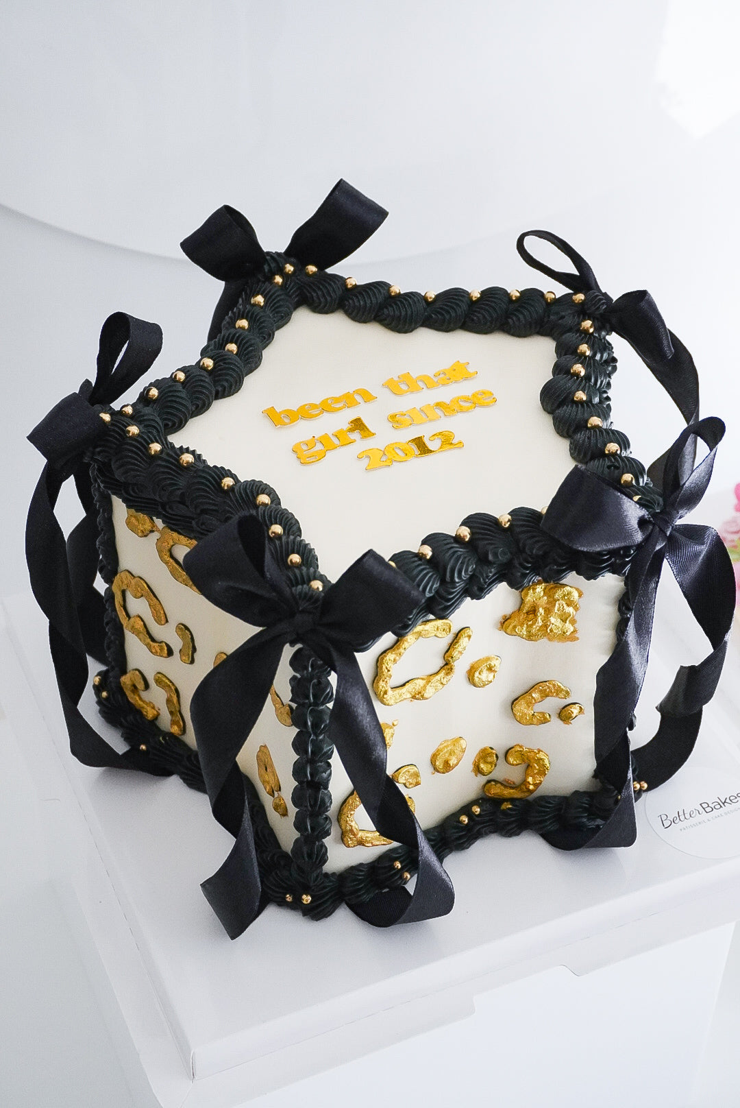 Star Shaped Custom Cakes