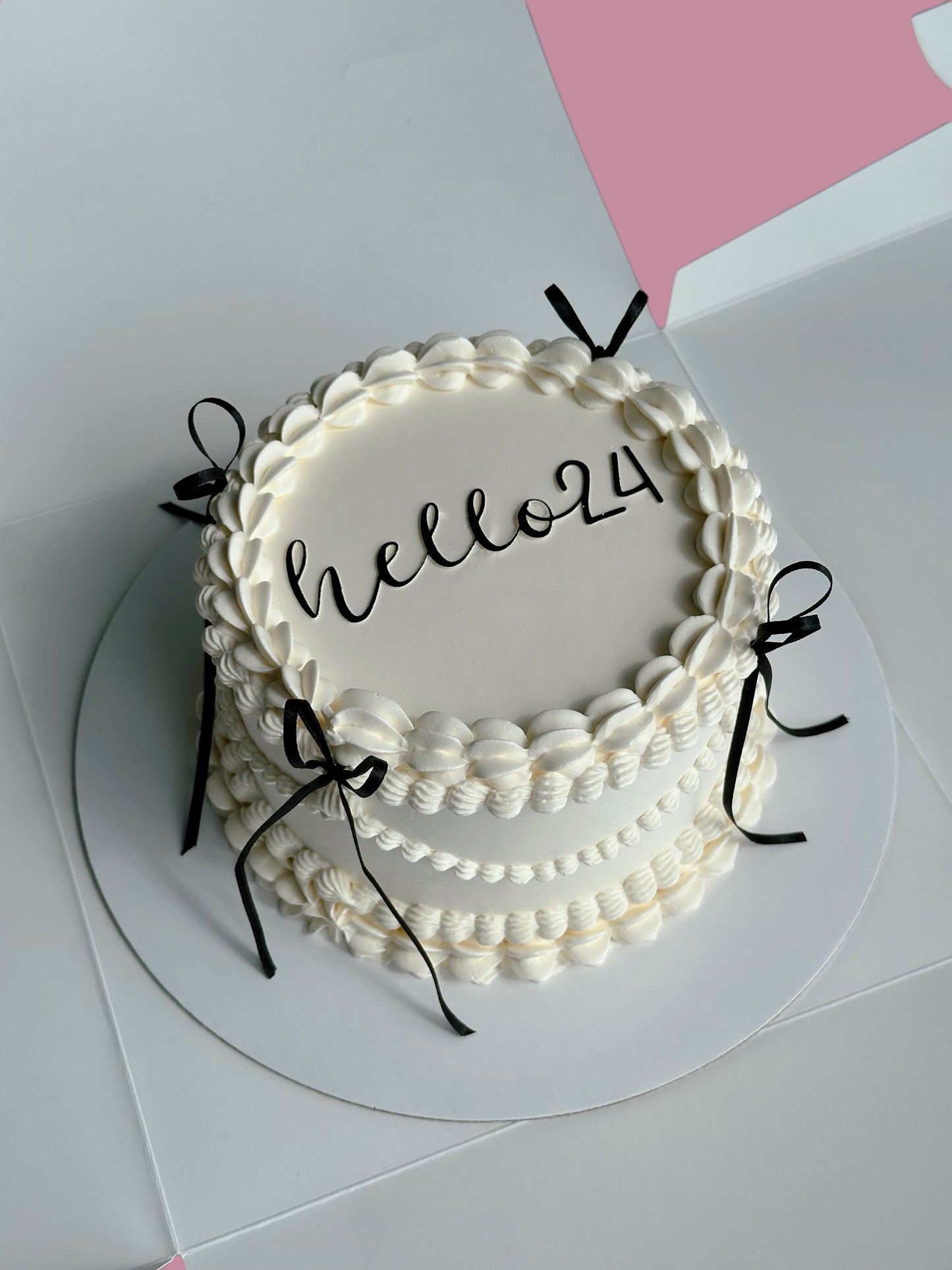 White Custom Round Cakes